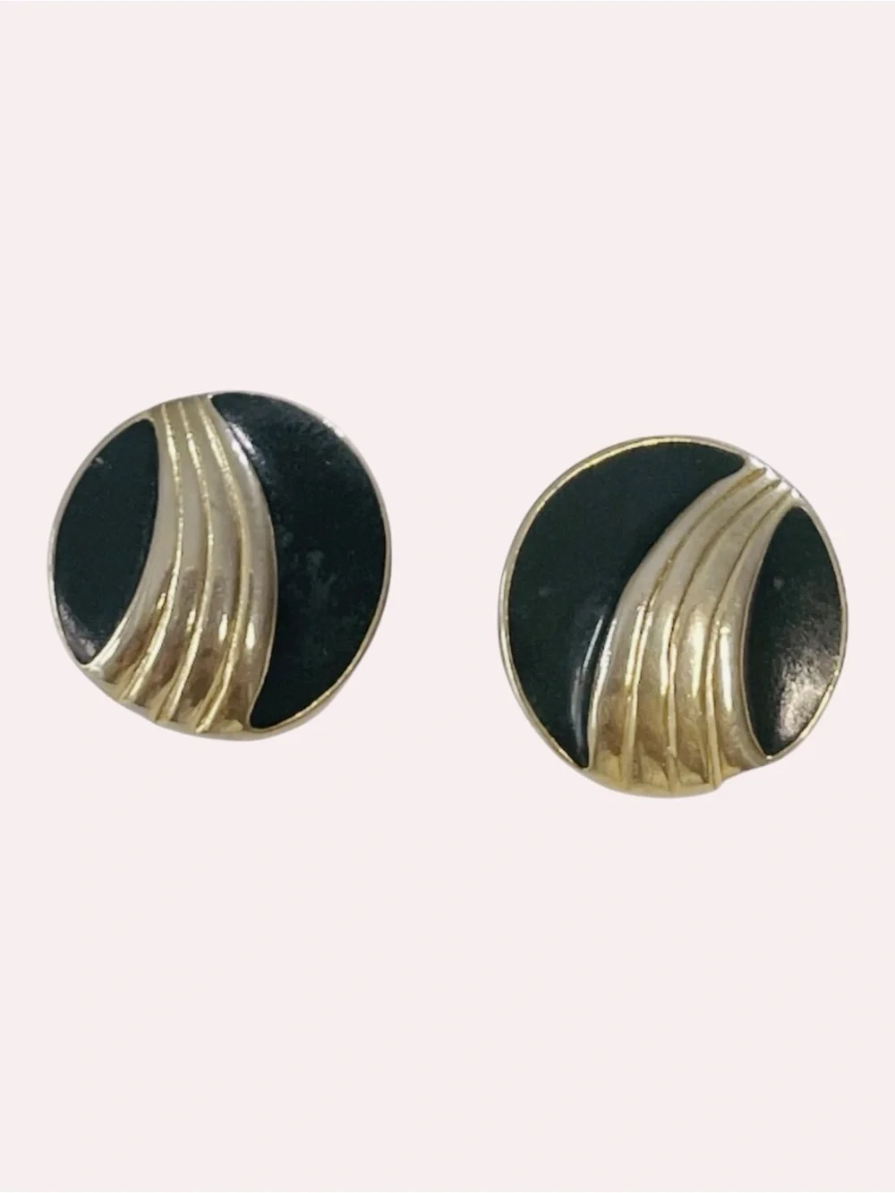 Vintage Black & Gold Enamel Statement Stud Earrings Retro Round Disc Earrings